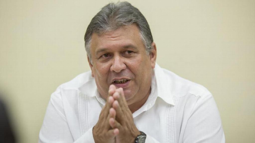 Designado nuevo Presidente del Grupo Empresarial Tabacuba. Designado nuevo Presidente del Grupo Empresarial Tabacuba.